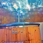 L'entre Nous, Jacuzzi Prive Et Piscine A Carcassonne