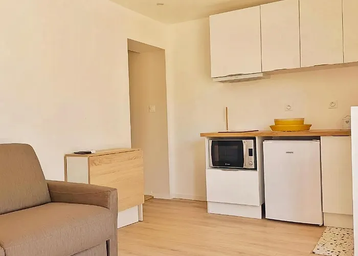 L'entre Nous, Jacuzzi Prive Et Piscine A *