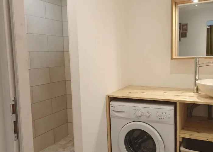 L'entre Nous, Jacuzzi Prive Et Piscine A Carcassonne